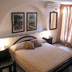 Camera standard con letto king size
